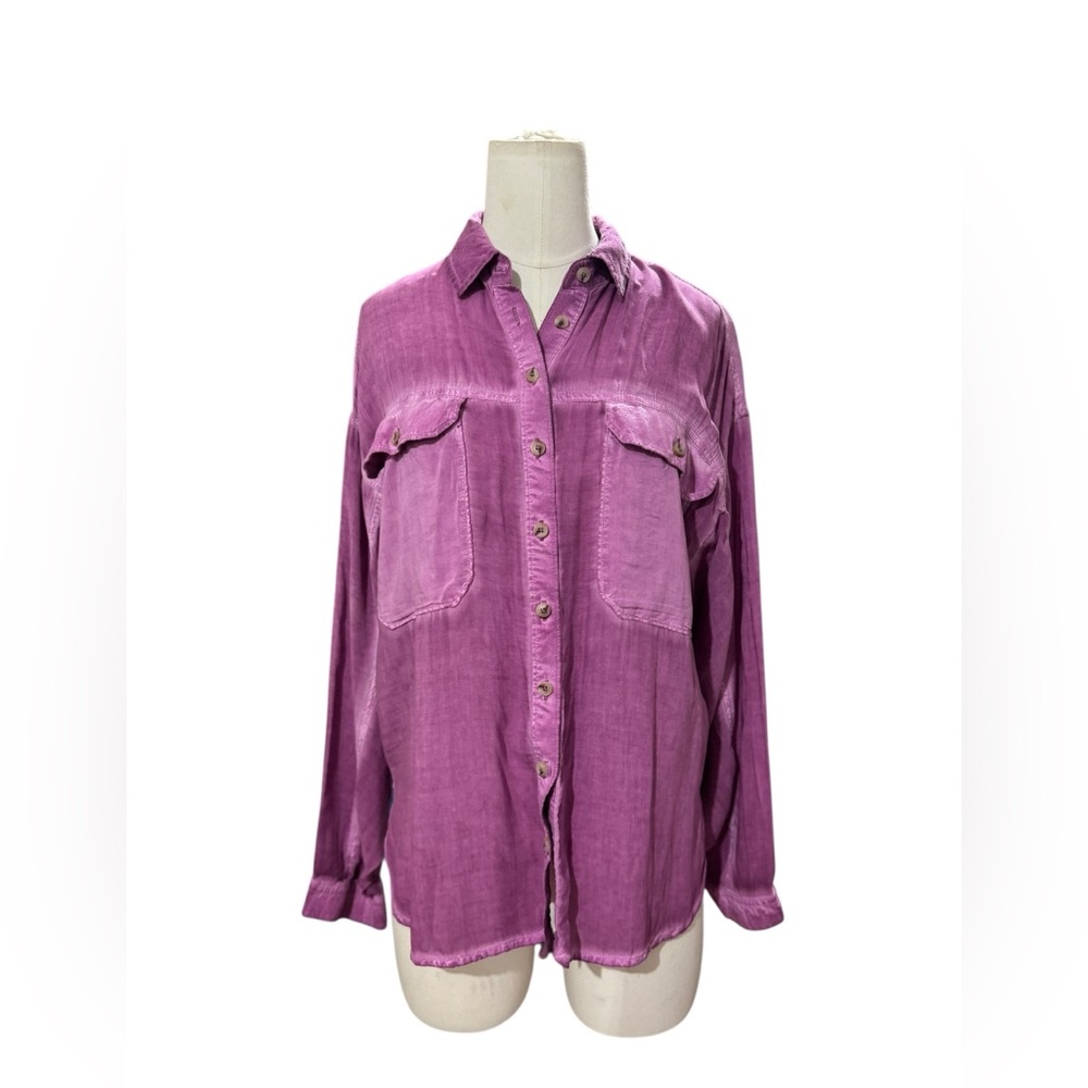 Pilcro Anthropologie Relaxed Button Down Shirt in Faded Mulberry Size Medium - Picture 3 of 8